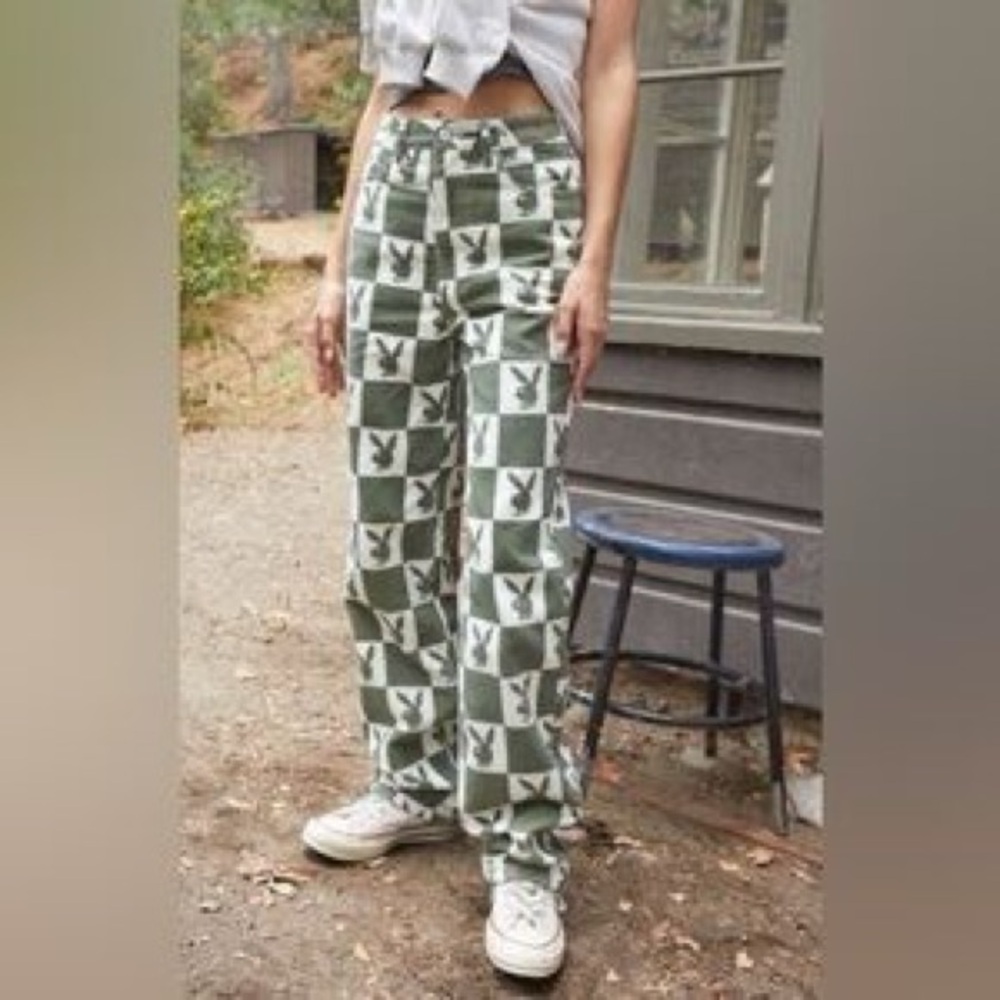 Playboy X Pacsun Game Of Bunnies Corduroy Boyfriend Jeans Size 25 Green White
